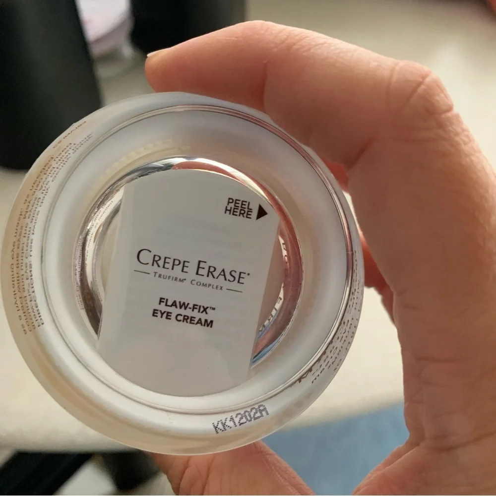 Sealed body firm crepe erase flaw fix eye cream 30ml